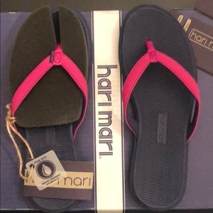 Hari Mari flip-flops